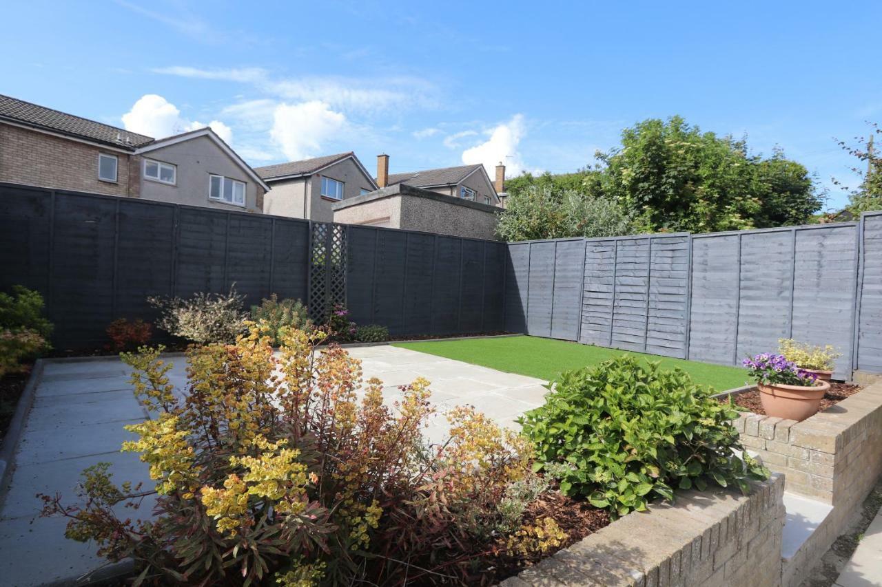 Dunfermline - Luxury 3 Bedroom 2 Bathroom Detached House With Garden Eksteriør billede