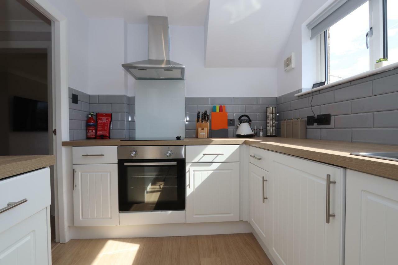 Dunfermline - Luxury 3 Bedroom 2 Bathroom Detached House With Garden Eksteriør billede