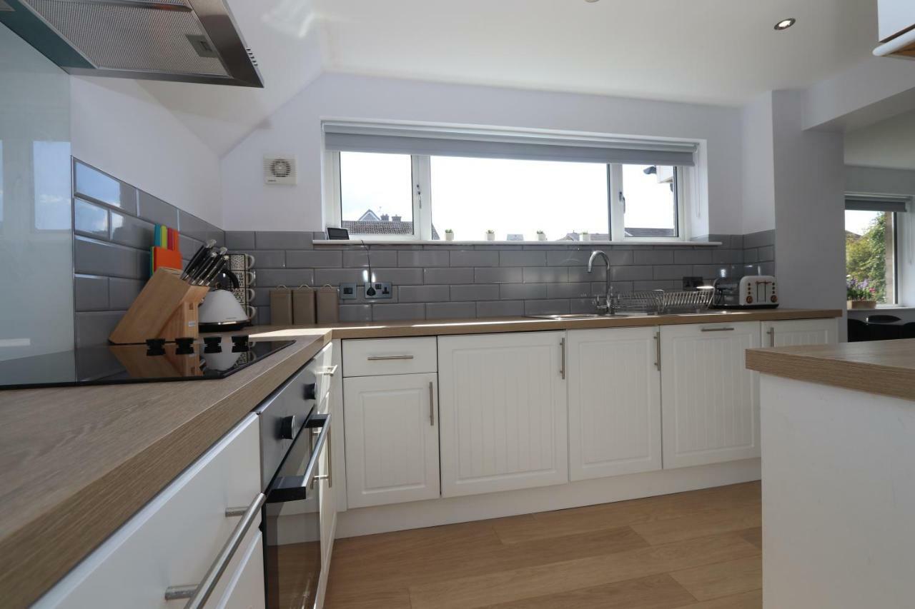 Dunfermline - Luxury 3 Bedroom 2 Bathroom Detached House With Garden Eksteriør billede