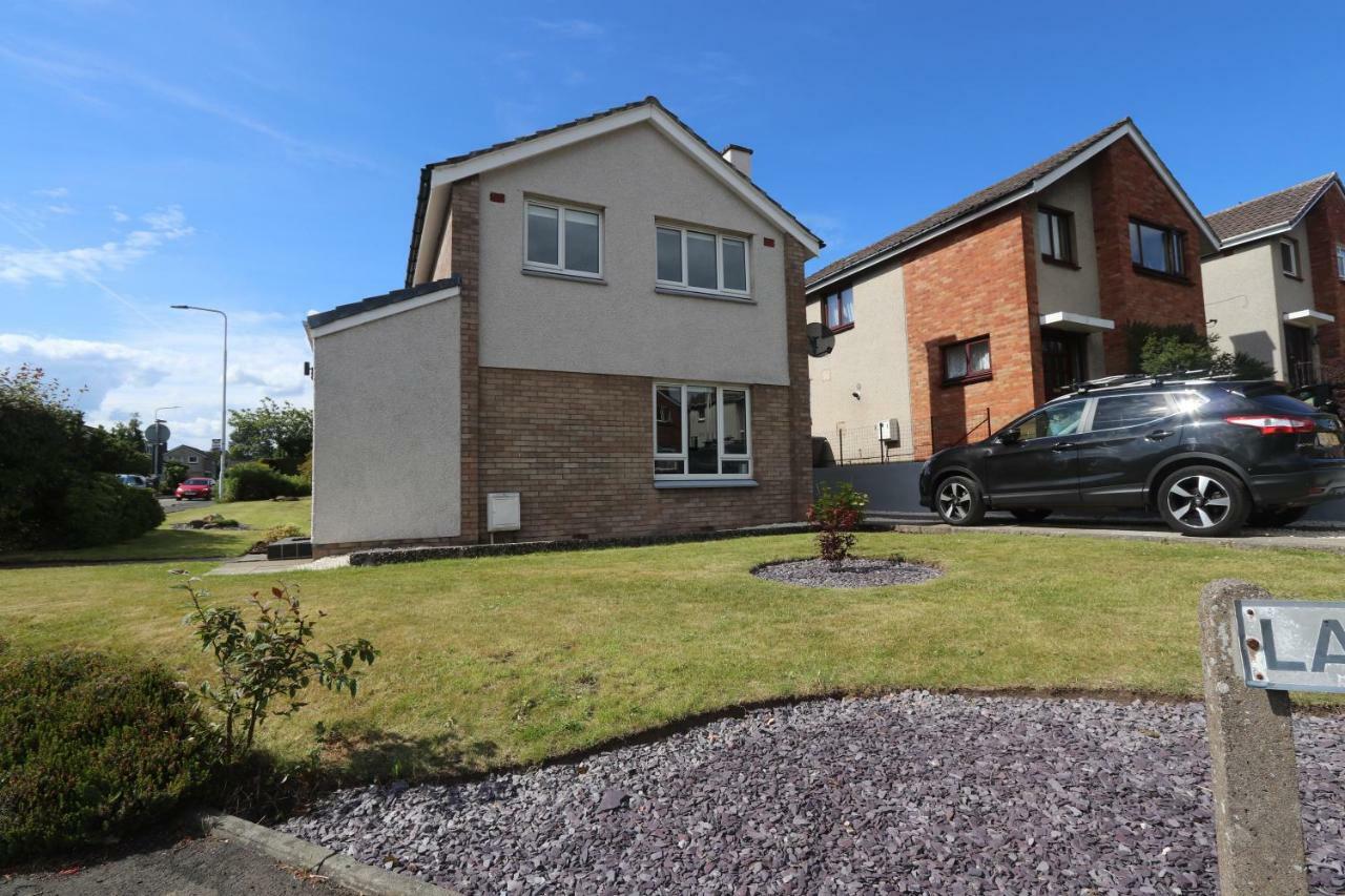 Dunfermline - Luxury 3 Bedroom 2 Bathroom Detached House With Garden Eksteriør billede